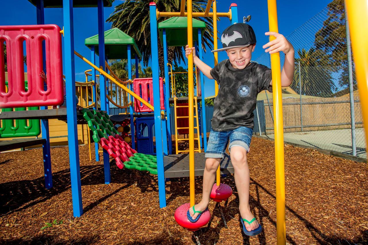 Big4 Whiters Holiday Village Lakes Entrance Esterno foto